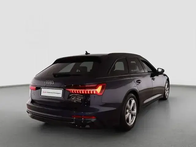Gebraucht Audi A6 S-Line 286 PS (210 kW) 2025 Blau Kombi