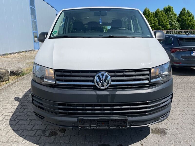 Weiß Gebraucht 2018 VW T6 Van | 13.990 € (Teuer) - Bild 1/4