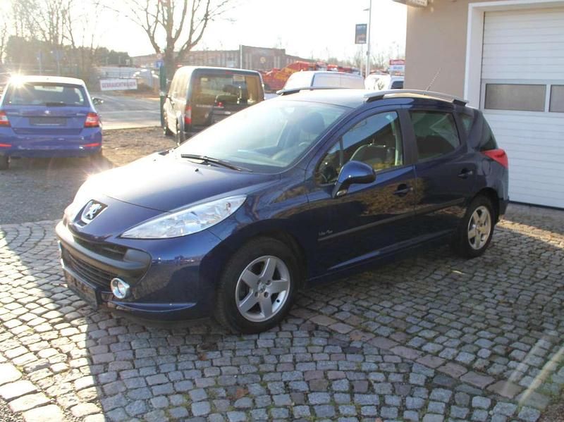 Lack blau montebello/metallic Gebraucht 2009 Peugeot 207 Urban Move Kombi | 3.900 € (Etwas zu teuer) - Bild 1/4