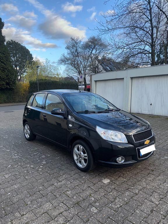 Gebraucht Chevrolet Aveo 101 PS (74 kW) 2009 Schwarz Limousine