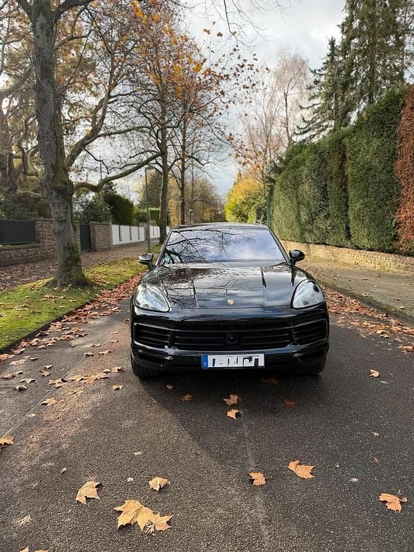 Gebraucht Porsche Cayenne S 440 PS (323 kW) 2018 Schwarz SUV