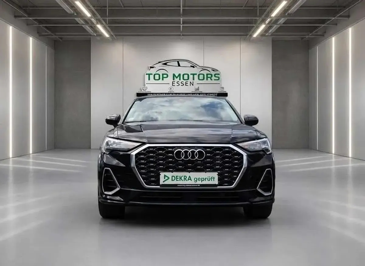 Gebraucht Audi Q3 Sportback S-Line 150 PS (110 kW) 2022 Schwarz SUV