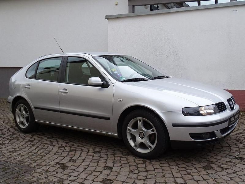 Gebraucht Seat Leon Sport 105 PS (77 kW) 2003 Silber Kleinwagen