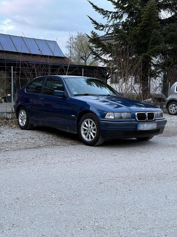 Gebraucht BMW 316 102 PS (75 kW) 1998 Blau Coupé
