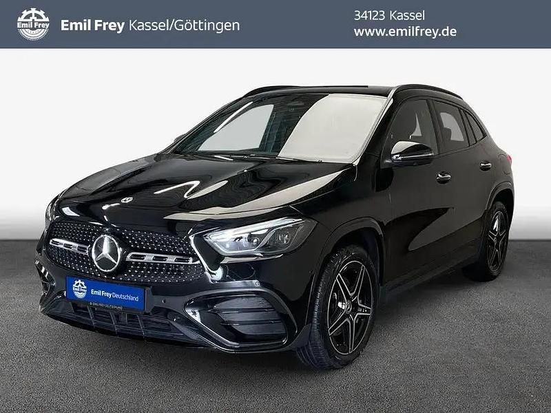 Schwarz Gebraucht 2024 Mercedes GLA250 Advanced SUV | 46.900 € (Teuer) - Bild 1/4
