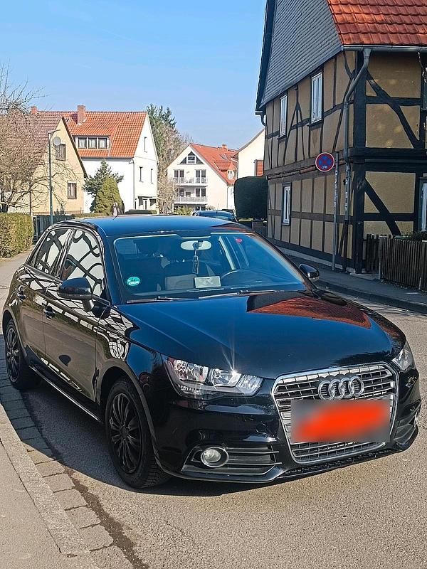Gebraucht Audi A1 90 PS (66 kW) 2013 Schwarz Kleinwagen