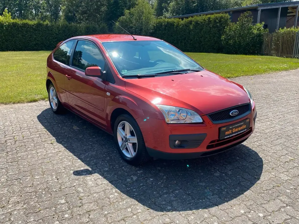 Gebraucht Ford Focus 145 PS (106 kW) 2006 Orange Kleinwagen