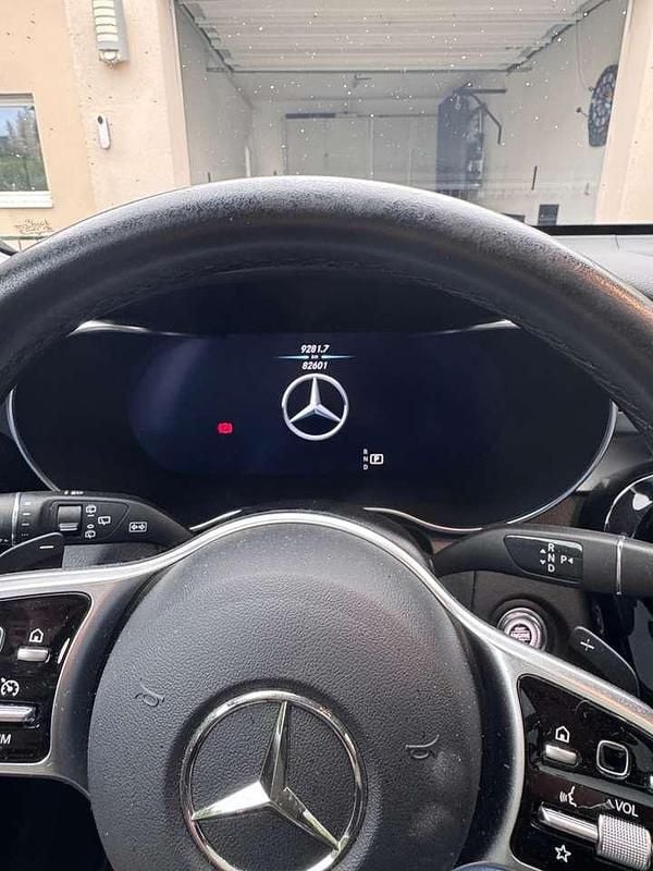 Gebraucht Mercedes GLC300 245 PS (180 kW) 2021 Schwarz SUV