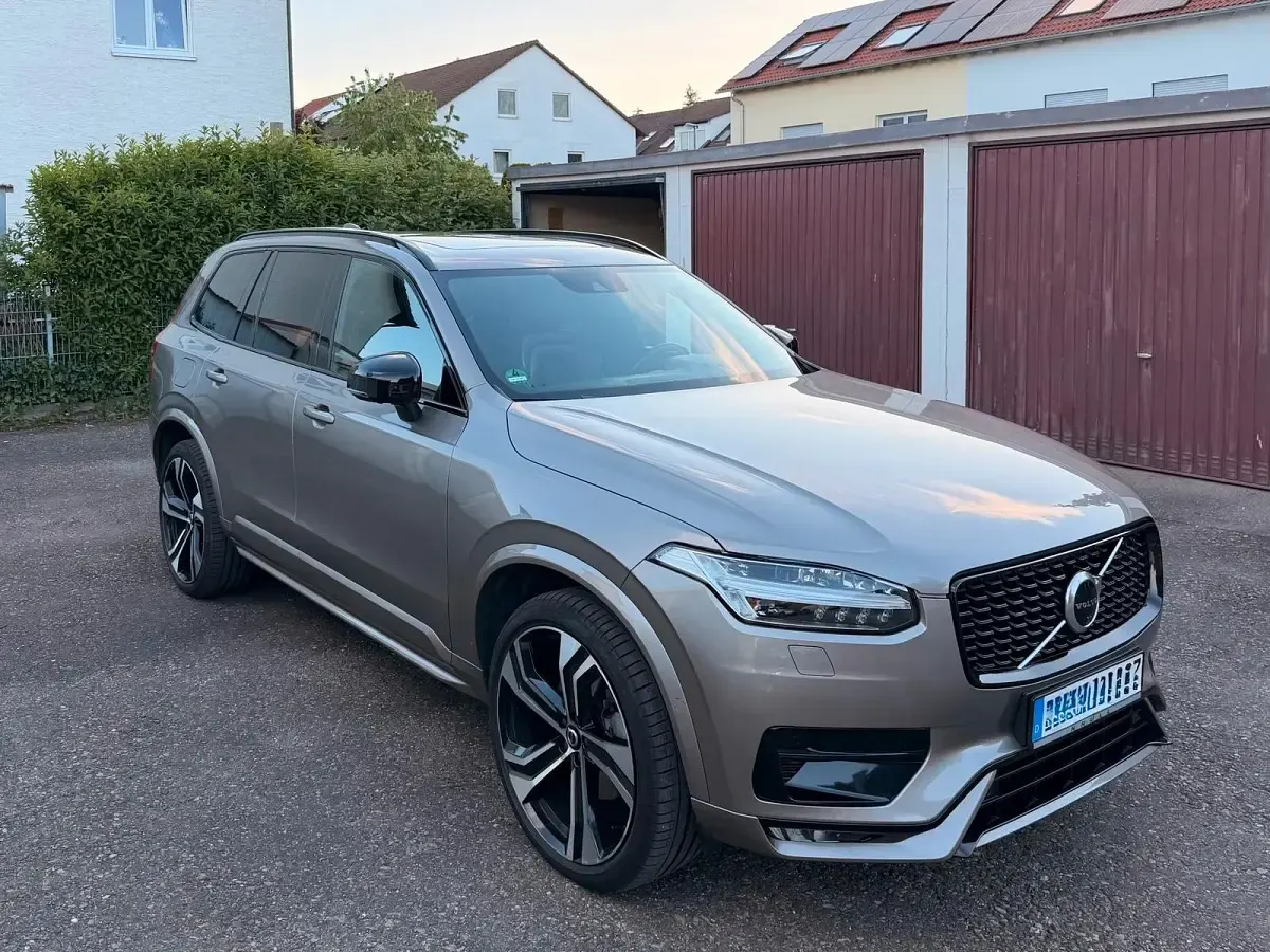 Gebraucht Volvo XC90 235 PS (172 kW) 2020 Andere farben SUV