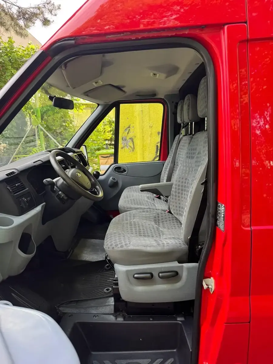 Gebraucht Ford Transit 125 PS (91 kW) 2011 Rot Van / Kleinbus