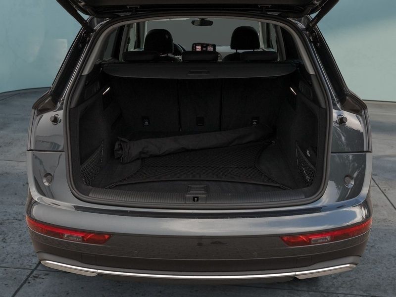 Gebraucht Audi Q5 Ambiente 265 PS (194 kW) 2023 Grau SUV