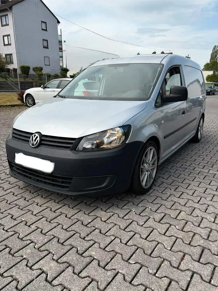 Second-hand VW Caddy Maxi 140 CP (102 kW) 2013 Monovolum
