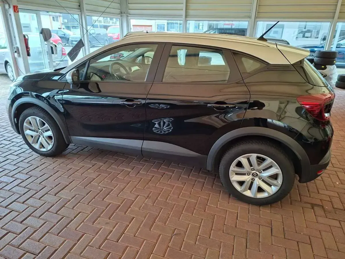 Gebraucht Renault Captur Zen 140 PS (102 kW) 2022 Schwarz weißes dach SUV