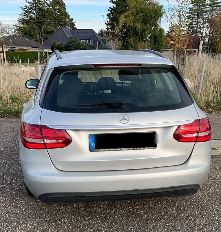 Gebraucht Mercedes C220 170 PS (125 kW) 2017 Silber Kombi
