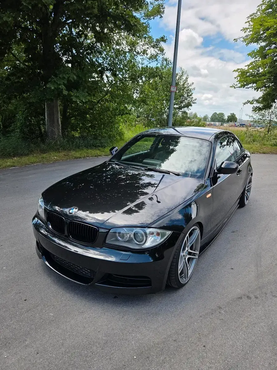 Gebraucht BMW 135 Coupé 306 PS (225 kW) 2010 Schwarz Coupé