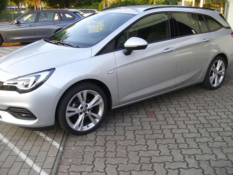 Gebraucht Opel Astra GS Line 145 PS (106 kW) 2019 Argonsilber Kombi