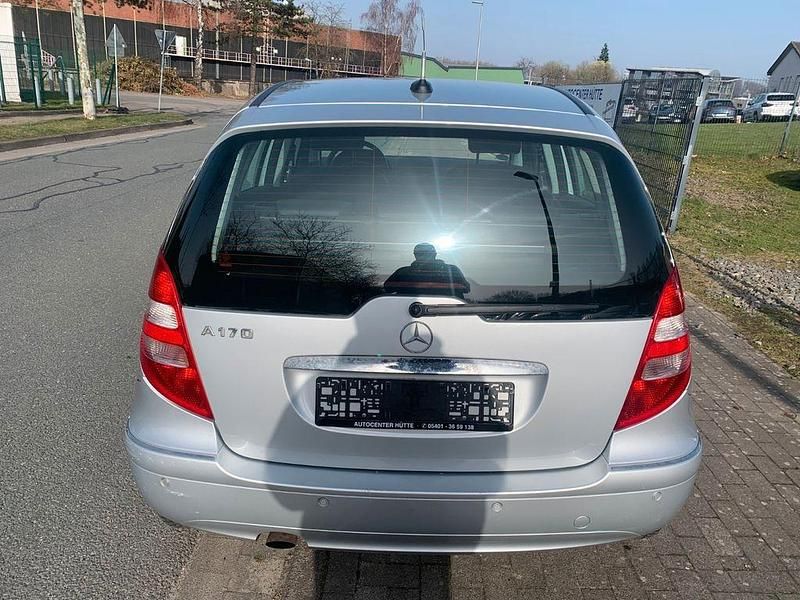 Gebraucht Mercedes A170 116 PS (85 kW) 2005 Silber Van / Kleinbus