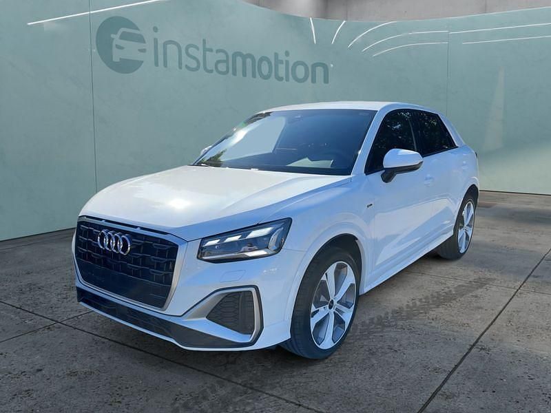 Weiß Gebraucht 2024 Audi Q2 SUV | 43.249 € - Bild 1/4