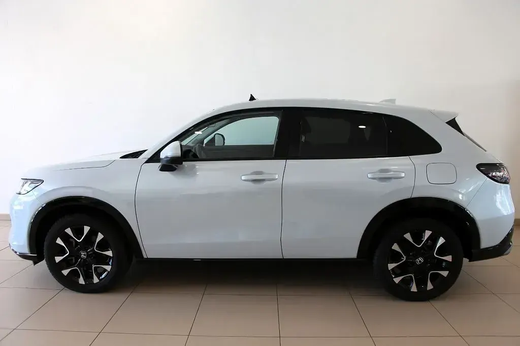 Gebraucht Honda ZR-V Advance 184 PS (135 kW) 2023 Diamond dust pearl SUV