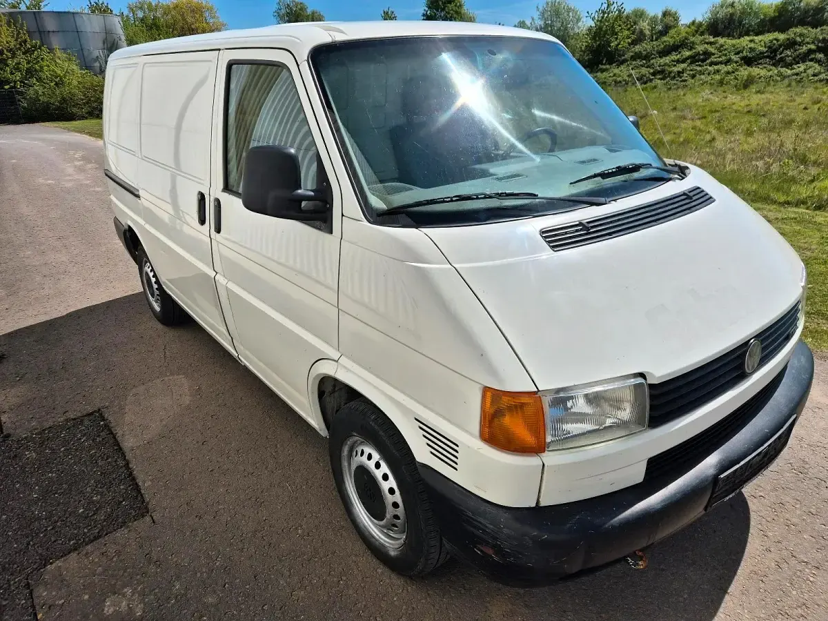 Second-hand VW Transporter 88 CP (64 kW) 2002 Alb Van