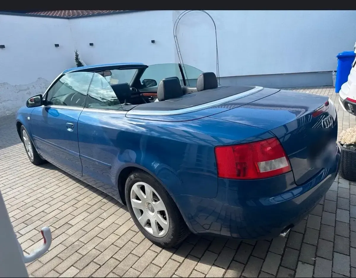 Używany Audi A4 Cabriolet 160 KM (117 kW) 2005 Niebieski Kabriolet
