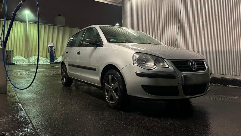 Gebraucht VW Polo 75 PS (55 kW) 2006 Grau Kleinwagen