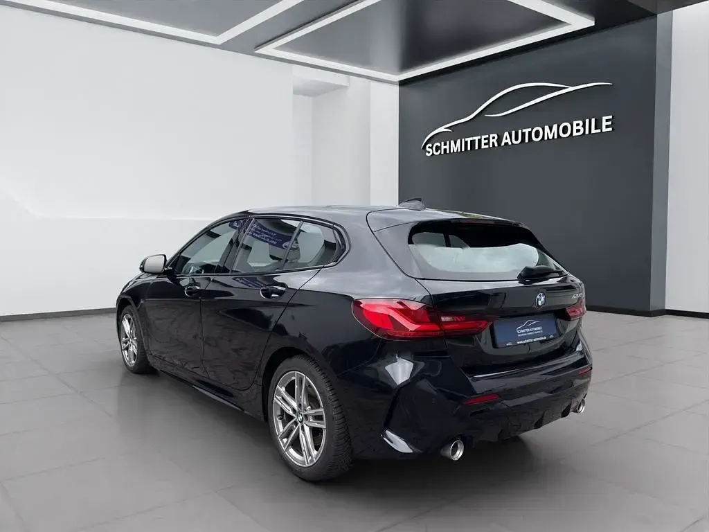 Gebraucht BMW 120 M Sport 190 PS (139 kW) 2023 Schwarz Limousine