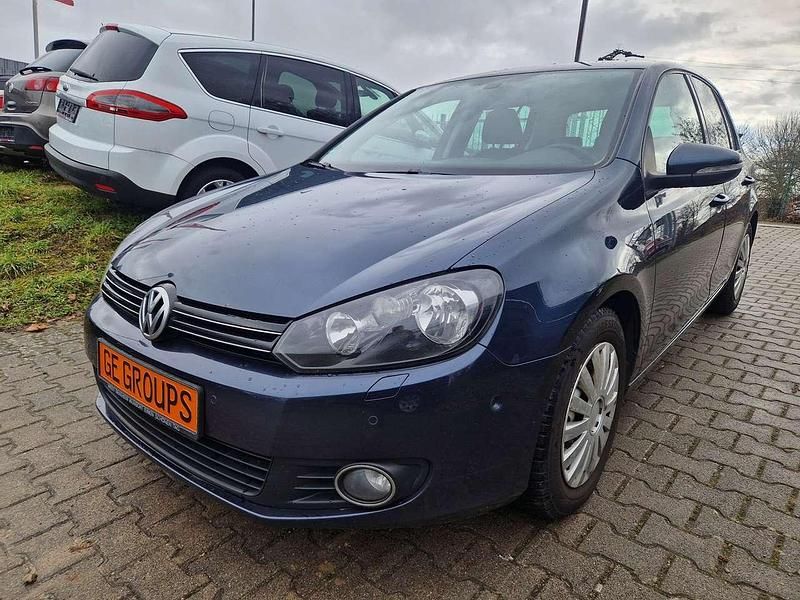 Gebraucht VW Golf Team 105 PS (77 kW) 2010 Bluegraphit perleffekt Limousine