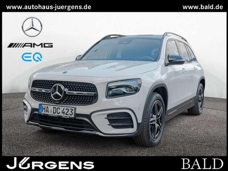 Polarweiss Gebraucht 2025 Mercedes GLB220 AMG SUV | 53.390 € (Teuer) - Bild 1/4