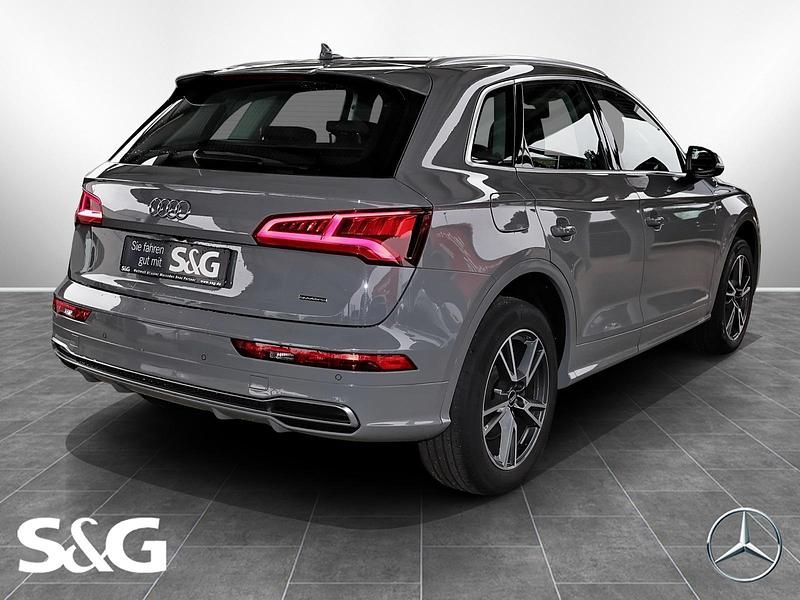 Gebraucht Audi Q5 Ambiente 286 PS (210 kW) 2020 Quantumgrau SUV