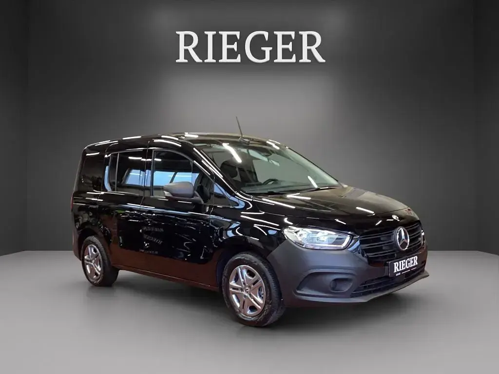 Neu Mercedes eCitan 89 kW (122 PS) 2025 Schwarz Kombi
