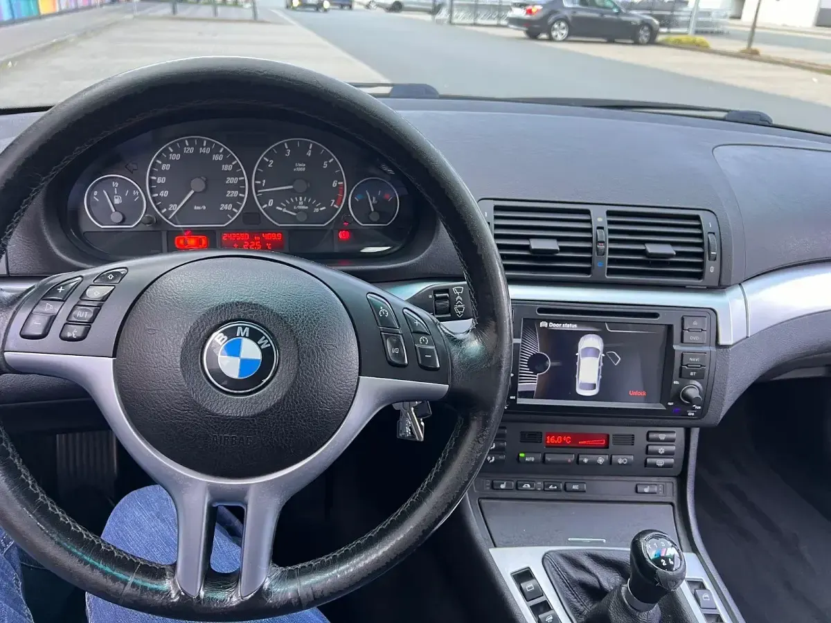 Gebraucht BMW 330 Cabriolet 231 PS (169 kW) 2001 Silber Cabrio