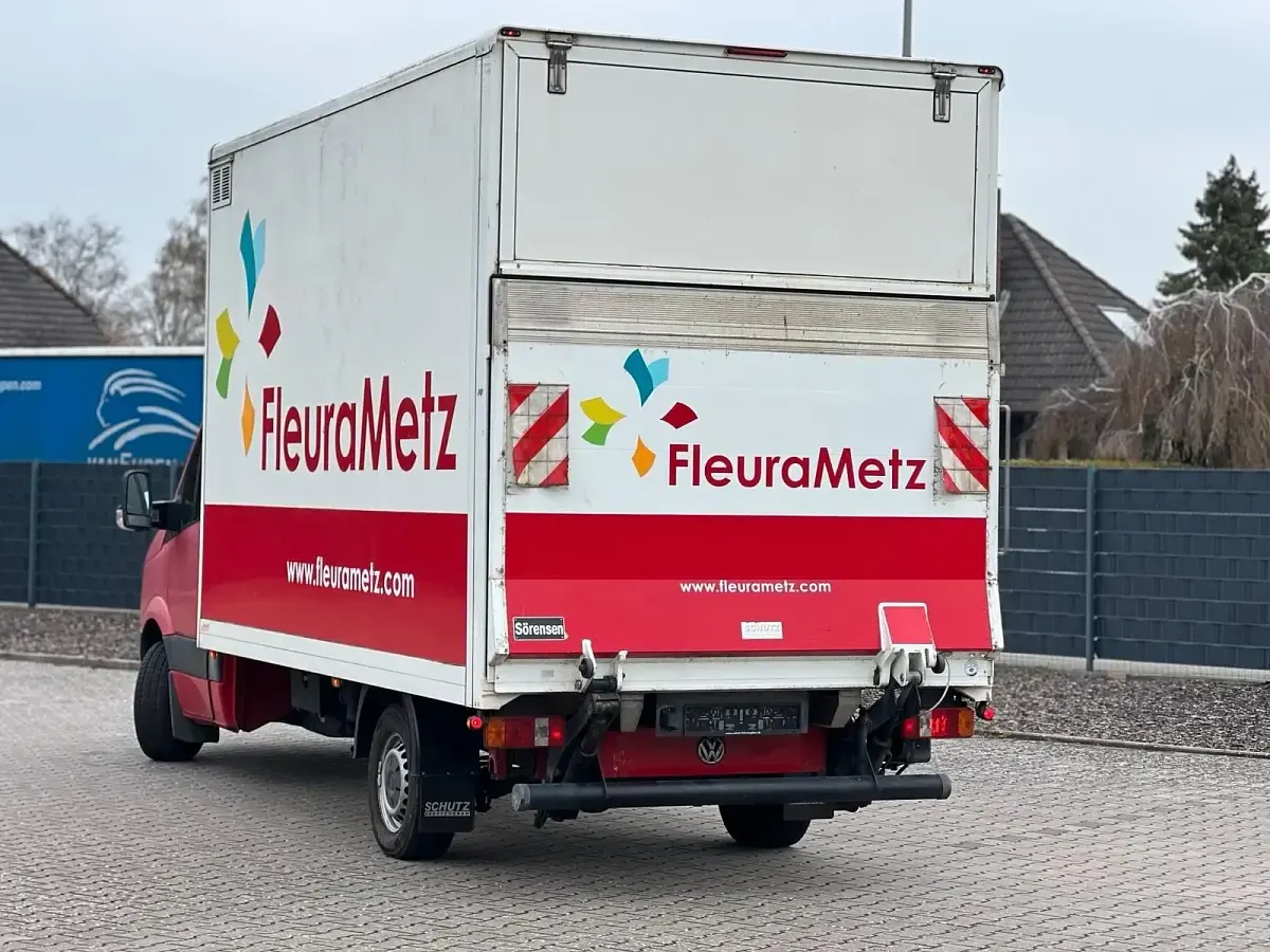 Gebraucht VW Crafter 163 PS (119 kW) 2015 Rot Van