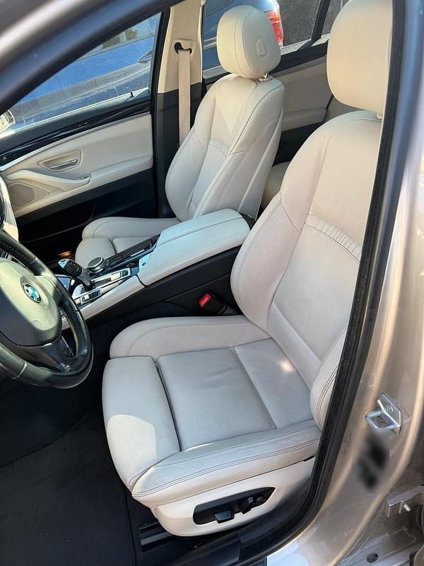 Gebraucht BMW 525 218 PS (160 kW) 2017 Andere farben Kombi