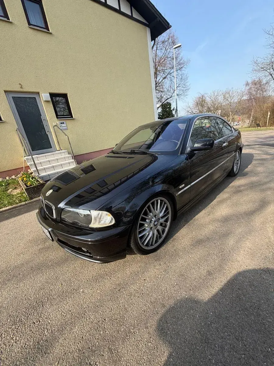 Używany BMW 325 Performance 192 KM (141 kW) 2001 Czarny Coupe