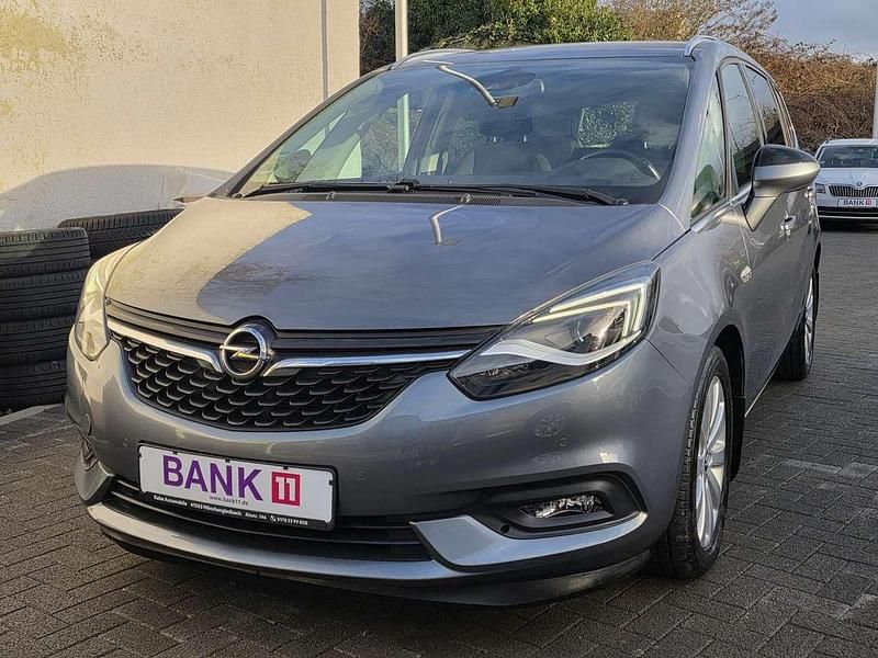Gebraucht Opel Zafira Innovation 140 PS (102 kW) 2017 Licht grau m2 Van / Kleinbus