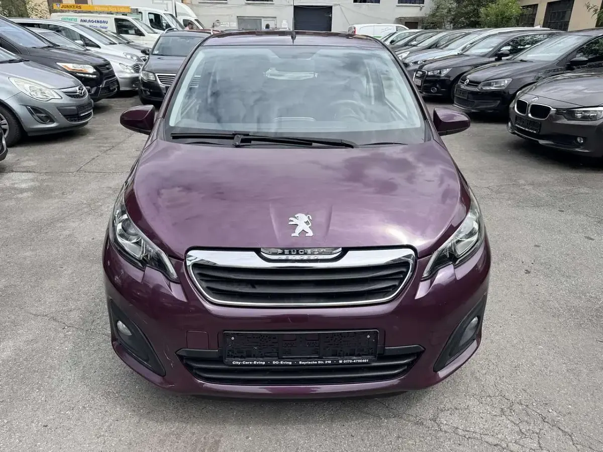 Gebraucht Peugeot 108 Active 82 PS (60 kW) 2016 Red purple metallic Kleinwagen