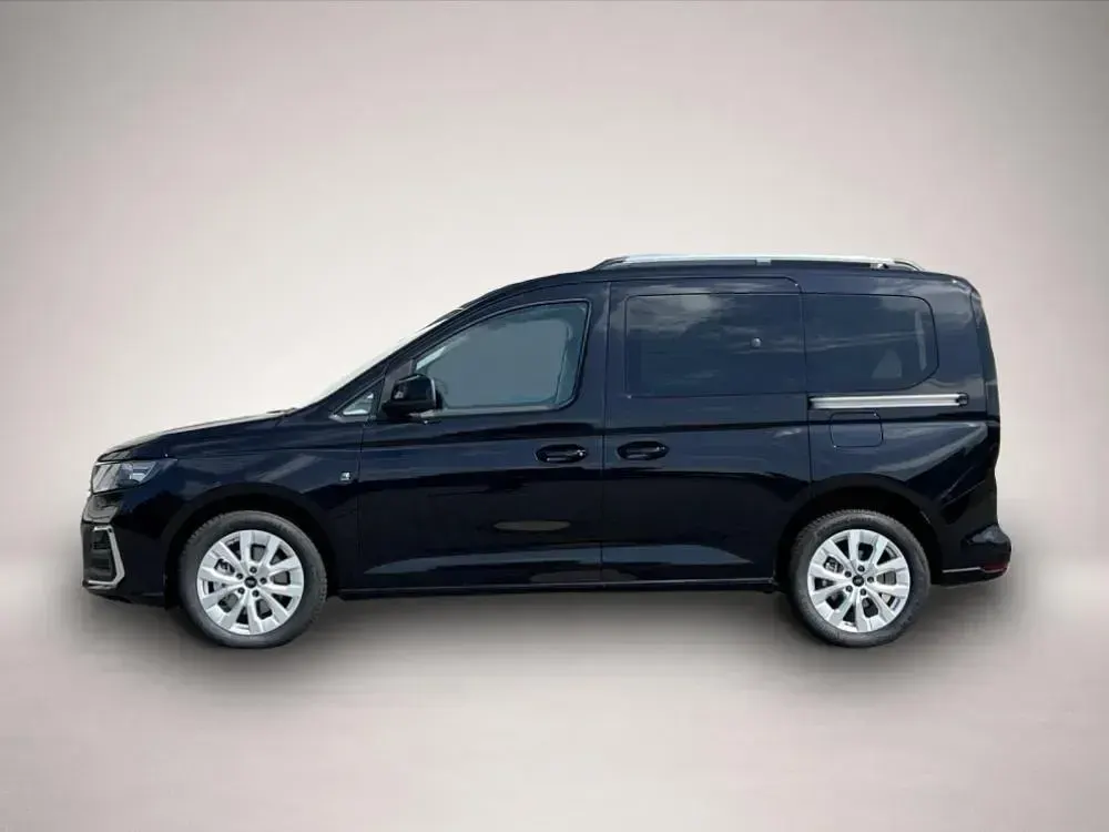 Neu Ford Tourneo Connect Active 122 PS (89 kW) 2026 Manufacturer Van / Kleinbus