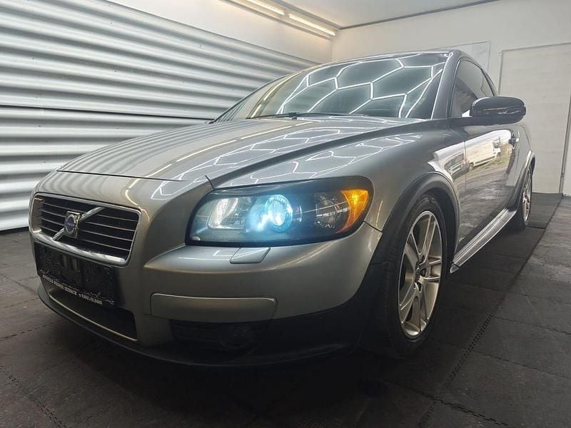 Gebraucht Volvo C30 Summum 220 PS (161 kW) 2008 Silber Kleinwagen