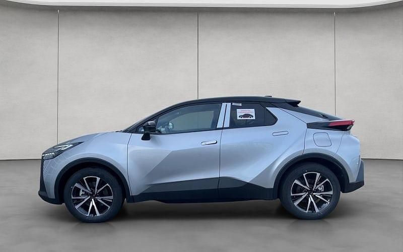 Neu Toyota C-HR 223 PS (164 kW) 2025 Silber SUV