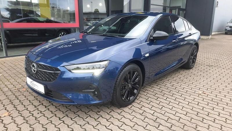 Nautic blau Gebraucht 2021 Opel Insignia Ultimate Limousine | 17.980 € (Fairer Preis) - Bild 1/4