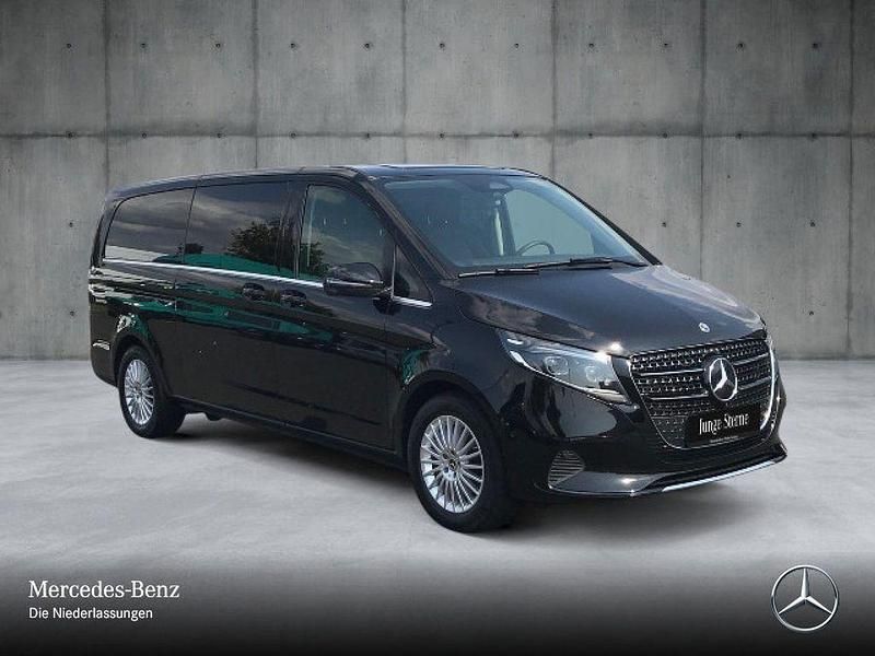 Gebraucht Mercedes V300 Avantgarde 237 PS (174 kW) 2024 Schwarz Van / Kleinbus