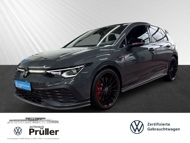 Delfingrau metallic (grau) Gebraucht 2024 VW Golf VIII GTI Clubsport Limousine | 39.900 € (Teuer) - Bild 1/4