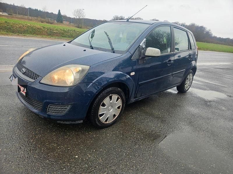 Gebraucht Ford Fiesta Basis 60 PS (44 kW) 2008 Kleinwagen