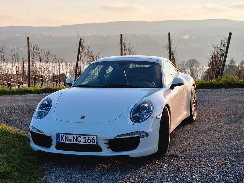 Gebraucht Porsche 911 Carrera 349 PS (256 kW) 2012 Weiß Coupé