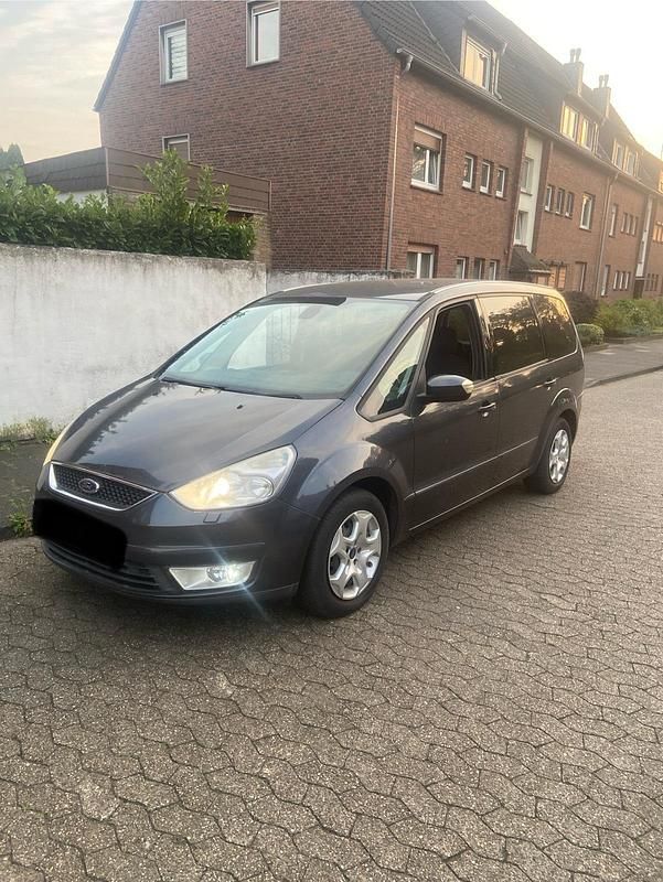 Gebraucht 2010 Ford Galaxy Van / Kleinbus | 3.750 € - Bild 1/4