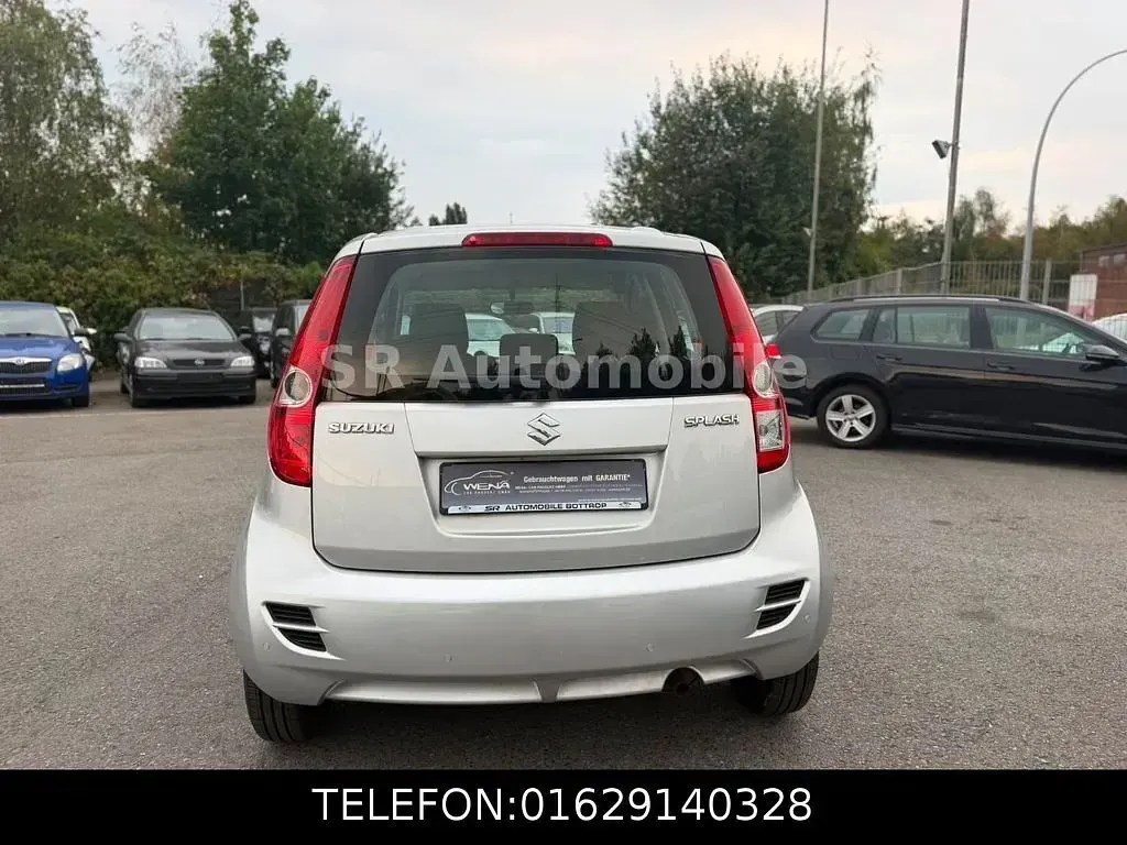 Gebraucht Suzuki Splash Club 94 PS (69 kW) 2013 Silber Kleinwagen