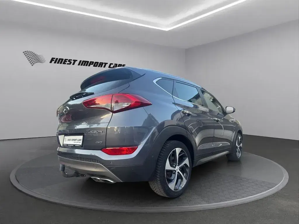 Gebraucht Hyundai Tucson Premium 185 PS (136 kW) 2016 Grau SUV