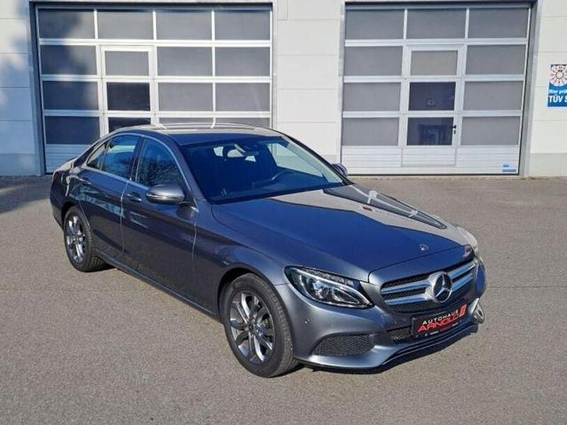 Gebraucht Mercedes C180 Avantgarde 156 PS (114 kW) 2018 Grau Limousine