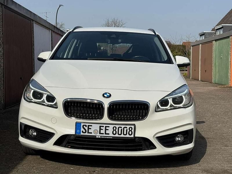 Gebraucht BMW 218 150 PS (110 kW) 2017 Weiß Kombi